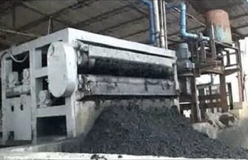 造紙廠廢水污泥脫水視頻，帶式壓濾機(jī)，造紙廠污泥脫水視頻
